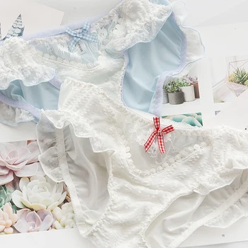 

Women Comfortable Milk silk Panties Low waist Lace Hollow Out Cute Bowknot Underwear Cute Small fresh Japanese Young Girl Briefs