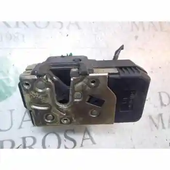 

DOOR LOCK FRONT RIGHT OPEL VECTRA B SALOON GL (1999->) 3 PINS [14449421]