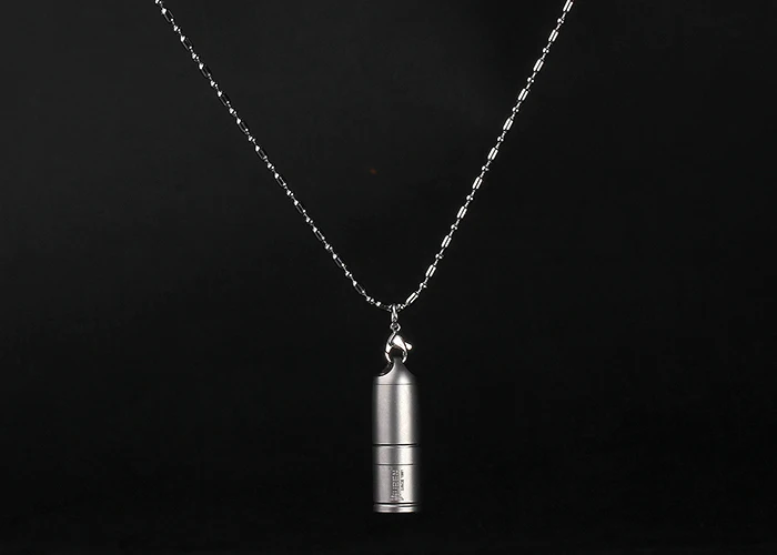 Wuben G338 светодиодный фонарик из титанового металла 130LM Светодиодная лампа с necklace ем портативный Оригинальный дизайн факел + батарея