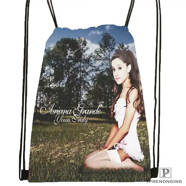 Drawstring Backpack Изготовленный На Заказ Ariana-Grande@ 02-походная сумка на шнурке милый рюкзак для детей(черная спинка) 31x40 см#180611-03-114 - Цвет: Drawstring Backpack