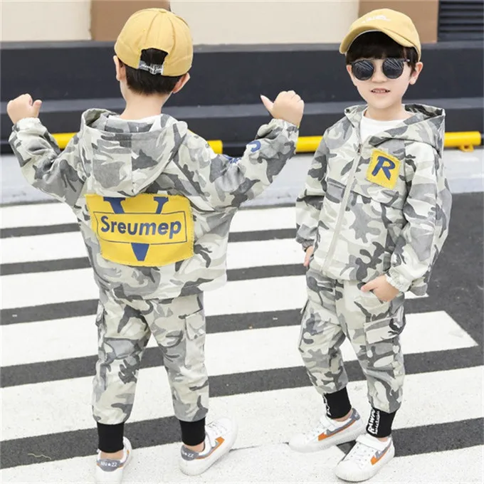 Baby-Boys-Clothing-Set-Autumn-Cotton-Clothing-Sets-For-Boys-Hooded-Coat-Pants-2pcs-Kids-Sport.jpg_640x640 (1)