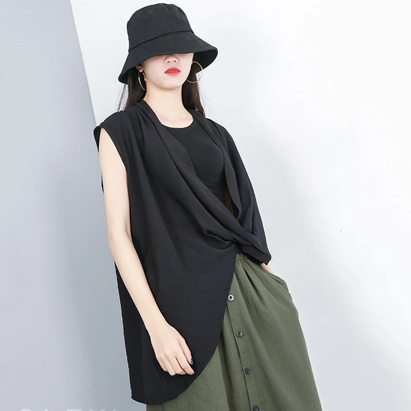 [EAM] новая весенне-летняя черная свободная плиссированная футболка с круглым вырезом без рукавов, женская модная Универсальная футболка JS213