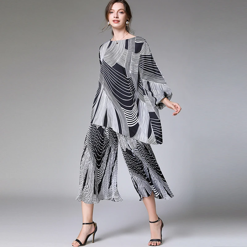 

Summer Fashion ladies stripe chiffon Clothes set plus size batwing sleeve asymmetrical casual shirt+Cropped pants wide leggings