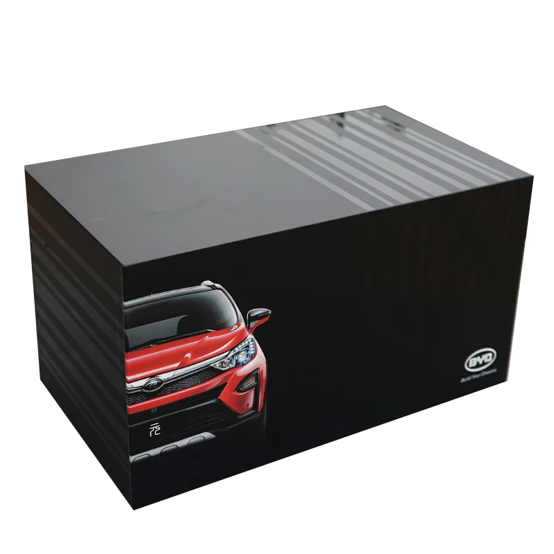 Литая модель автомобиля BYD Yuan 1:18(синий и белый)+ маленький подарок