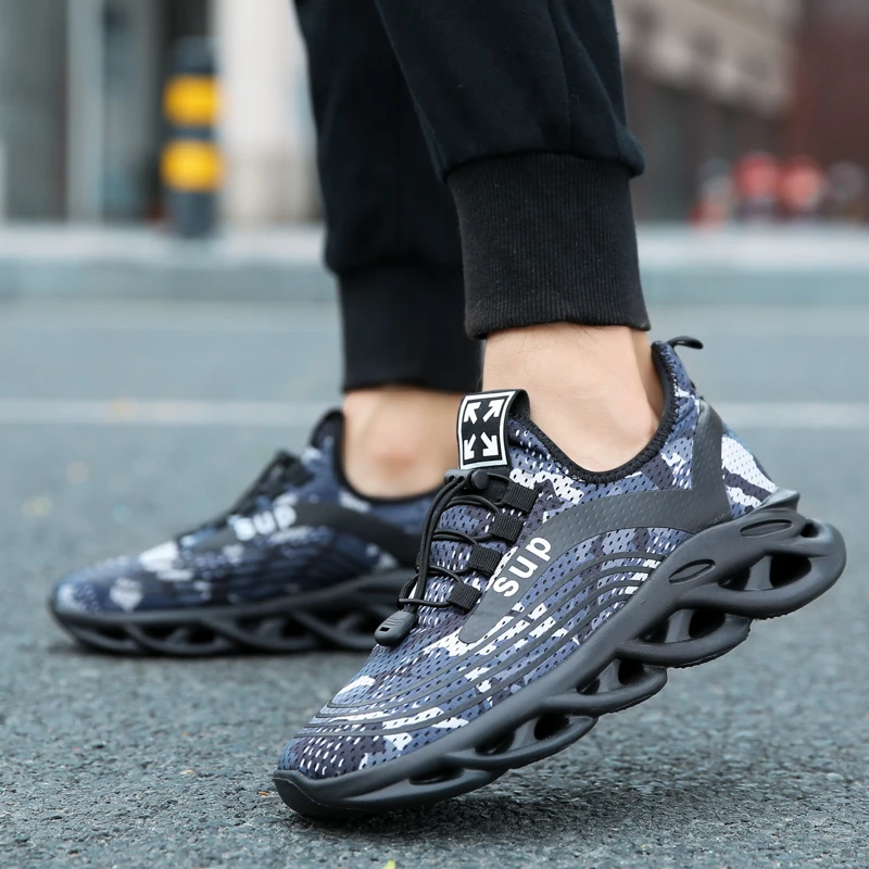 

2020 new sports shoes men's breathable light running shoes dad shoes comfortable walking big size casual sports men's shoes