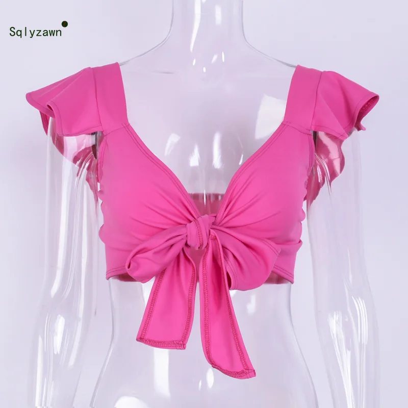 Женский укороченный топ с V образным вырезом и расклешенными рукавами летняя