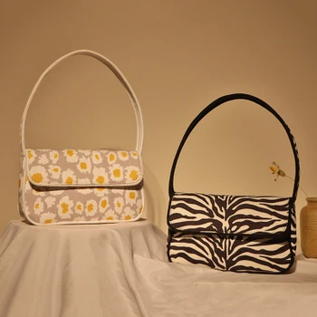 

Fashion Baguette Shape Women Bags Blue Luxury Handbags Women Bags Designer Canvas Elegant Lady Shoulder Bag Bohemia Clutch Purse