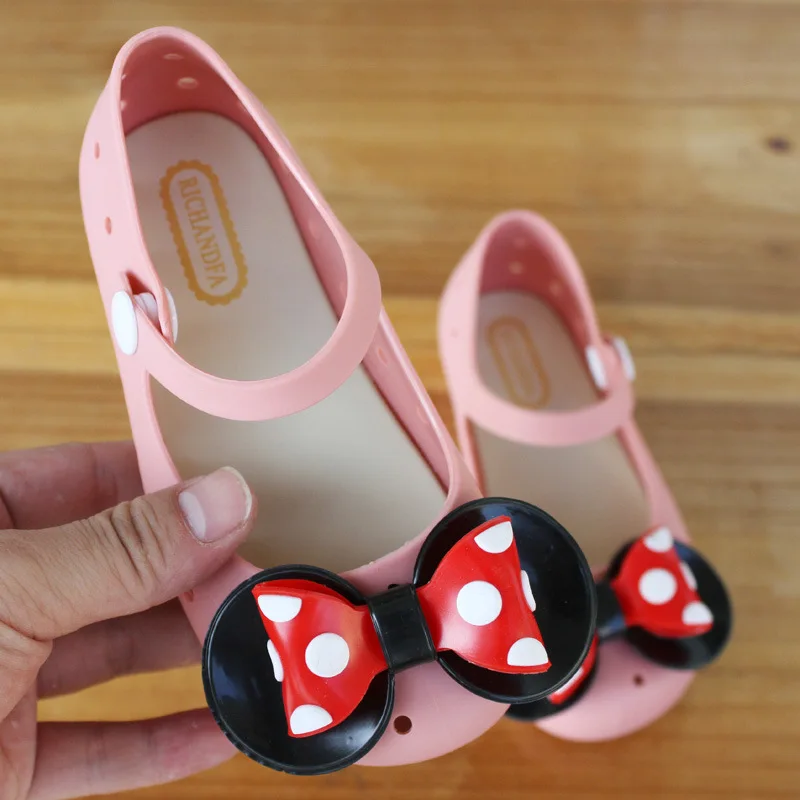 Летние пляжные сандалии с Минни Маус для девочек; детская обувь для костюмированной вечеринки; детская обувь с бантом; сандалии для маленьких девочек; детская прозрачная обувь с кристаллами - Цвет: Pink