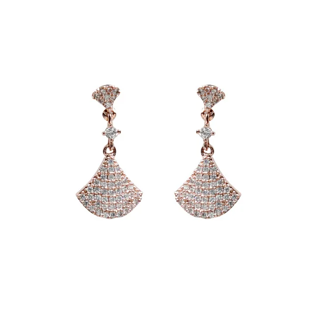 

South Korea's Hot Selling Ear Nails Female Earrings New Type 2019