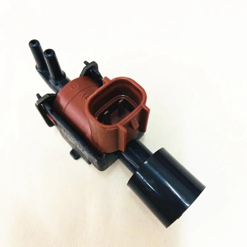 Автозапчасти OEM 25860-46130 2586046130 Toy-ota Lex-us вакуумный переключатель клапан в сборе V8 4.7L