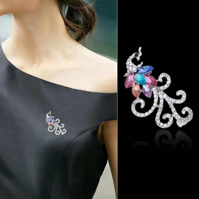 

TDQUEEN Crystal Peacock Brooches for Women Silver Plated Fashion Jewelry Broche Big Rhinestone Peacock Bird Pins and Brooches