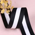 Black white 01