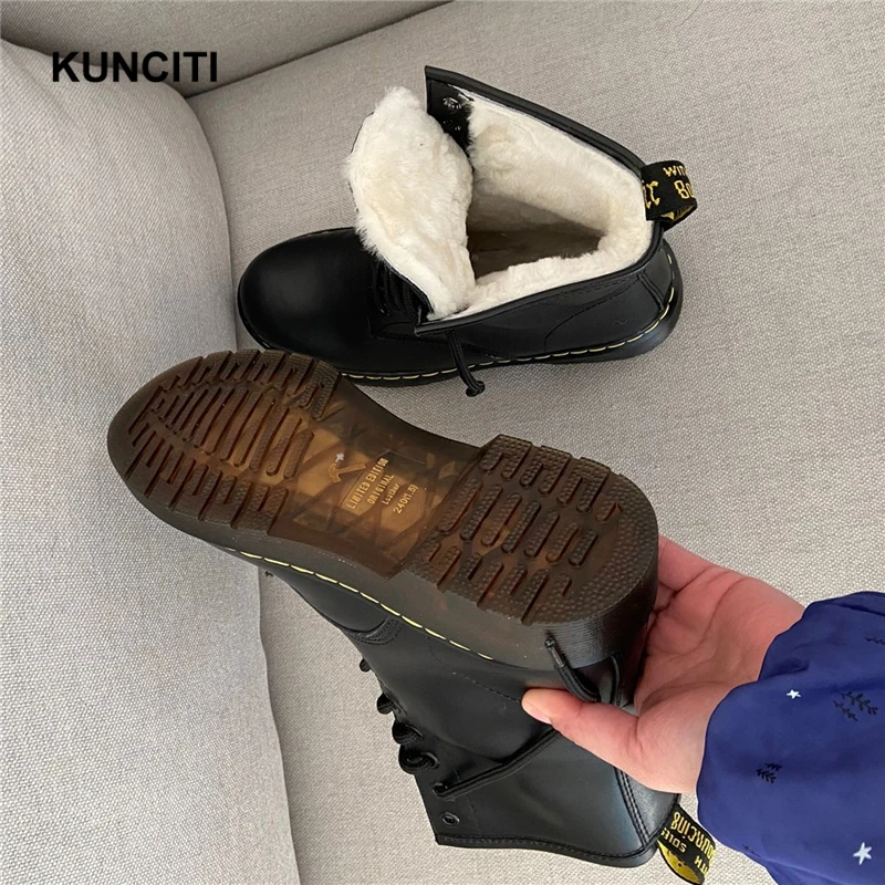 KUNCITI/ г., зимние сапоги на натуральном меху женская зимняя обувь черного цвета из натуральной кожи на шнуровке высококачественные ботильоны новинка, D9309