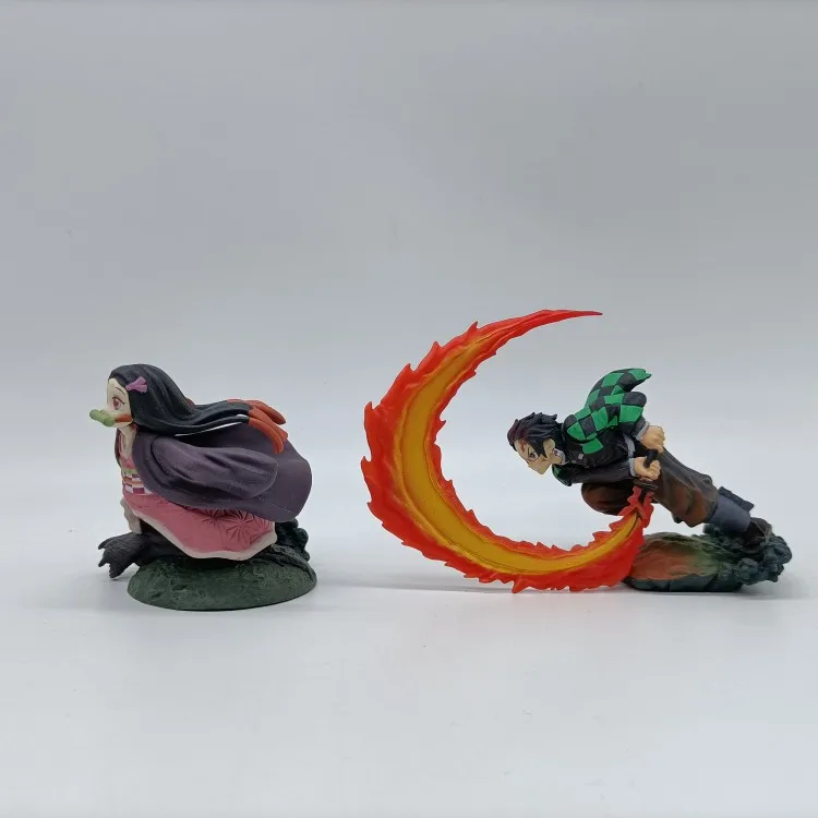 Demon Slayer Kamado Tanjirou Kamado Nezuko Scena Action Figure Modello Ornamento Giocattoli Regali Di Compleanno Per Bambini