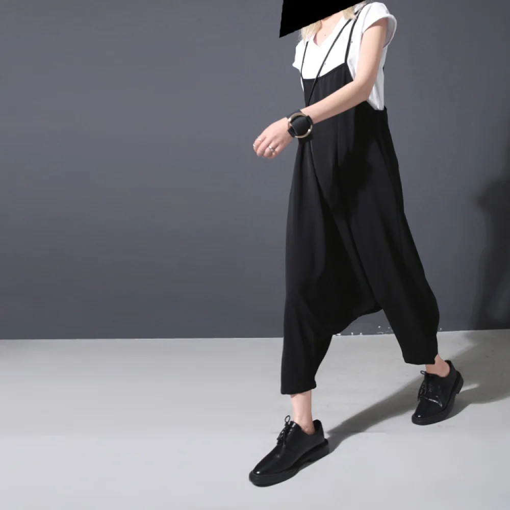 2020 Summer Women Low Crotch Jumpsuits Sleeveless Sexy Spaghetti Strap Rompers Casual Loose Harem Pants Oversized Playsuits