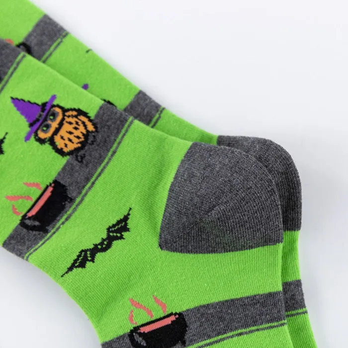 2 Pairs Ladies Halloween Long Crew Socks Warm Womens Printed Pumkin Light Socks for Winter Fall ZJ55