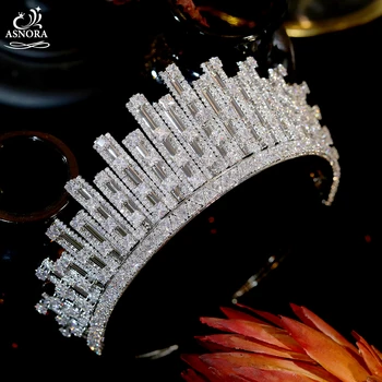 

European Style Bridal Crown Golden Royal Headdress Ladies Headband Wedding Crown Bridal Headdress Queen king Crown A01068