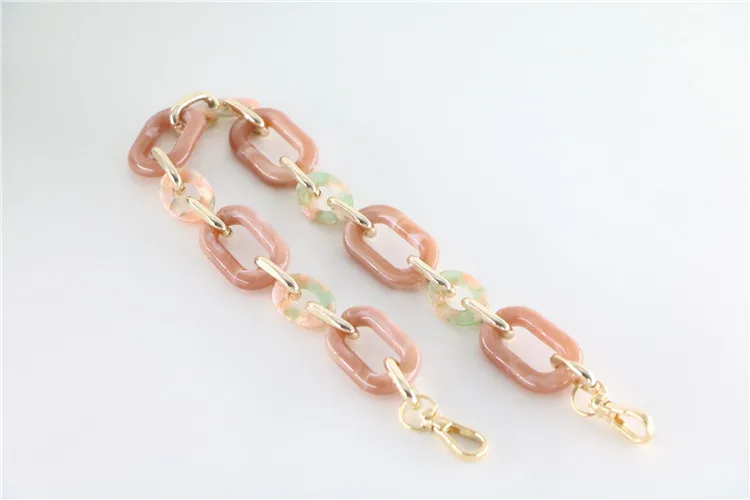 12560985690_365815115