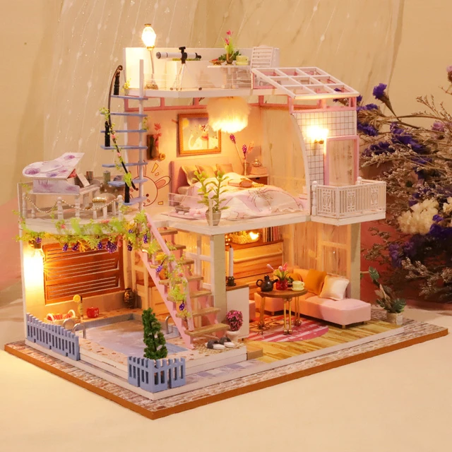 Wooden Doll House, Doll Houses & Accessories