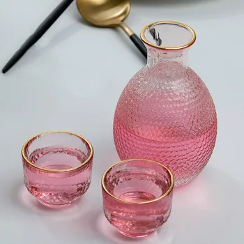 

apanese Style Hammered Pink Sake Set Wine Glasses Crystal Sake Pot Cup Set Flagon Liquor Glass Dispenser Creative Wine Cup Gifts