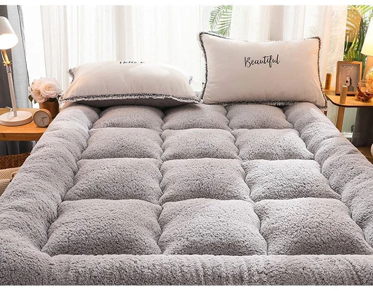 Description Picture 5 of itemWinter warm thick mattress upholstery high quality household pad quilt tatami floor mattress lamb cashmere mat