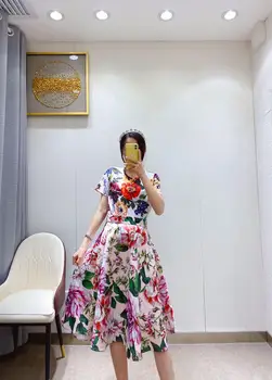 

Fashion Runway Two Pieces Floral Print Sets 2020 Autumn Women Beading White T-Shirt + Pink A-Line Skirt Popular Suit