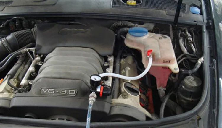 Side Test Tool for automobile water tank