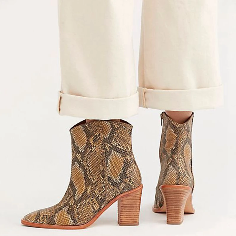 

HEFLASHOR Women Zipper Boots Snake Print Ankle Boots Square heel Fashion Pointed toe Ladies Sexy shoes 2019 New Boots