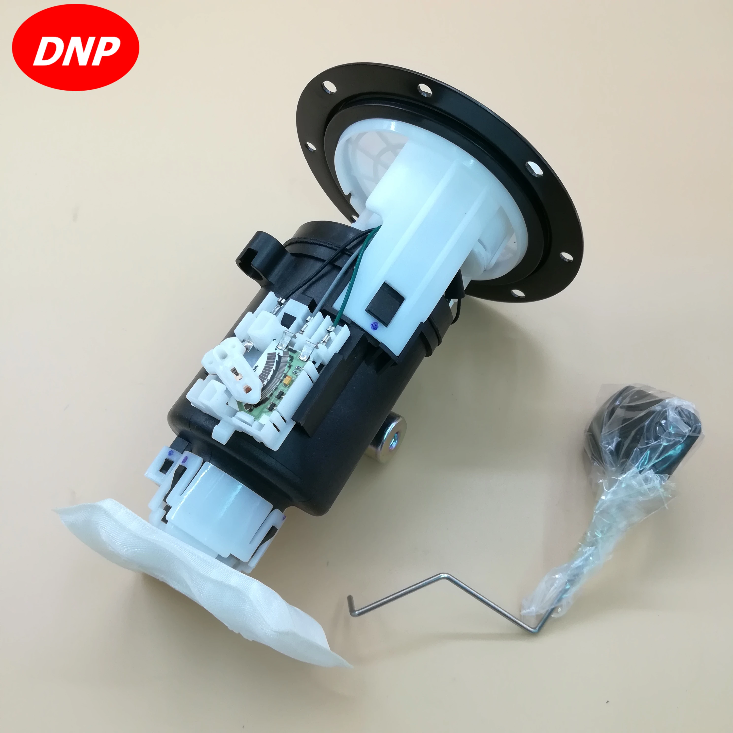 

DNP Fuel pump Module assembly Fit for Hyundai Getz 1.3 31110-1C000