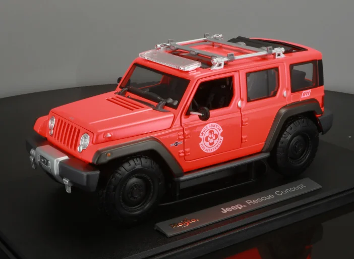 Maisto 1/18 Jeep Horse Wrangler Swat модель автомобиля - Цвет: Красный