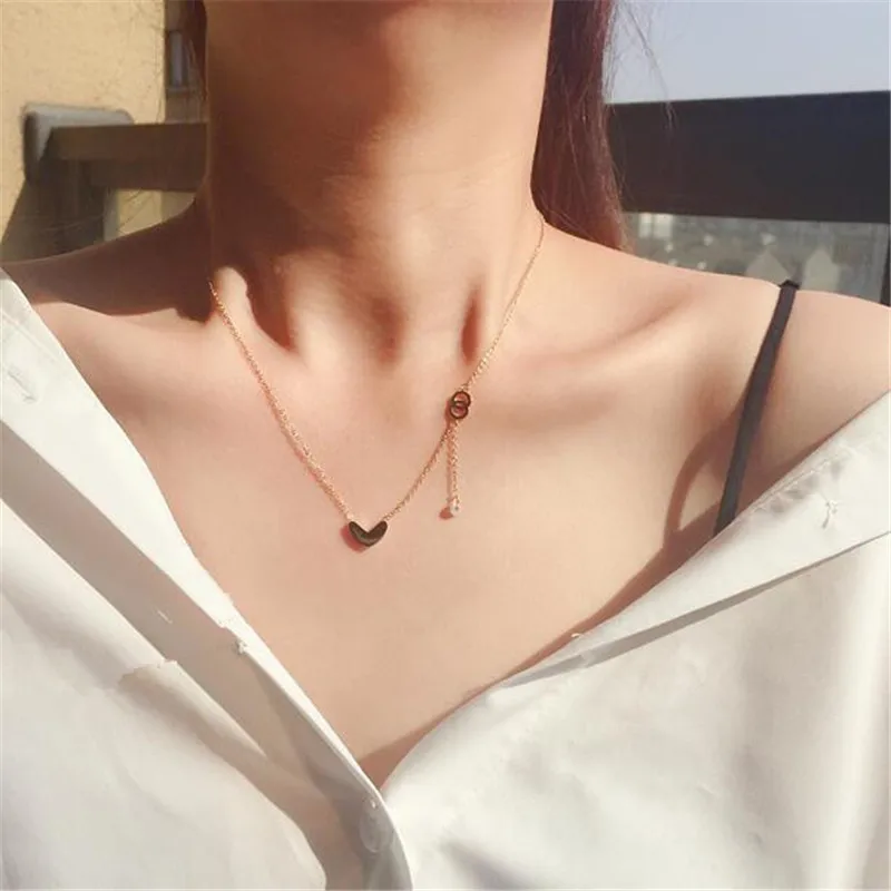 

YUN RUO 2020 European Yellow Gold Color Heart Zircon Pendant Necklace Woman Jewelry Fashion Titanium Steel Accessory Never Fade