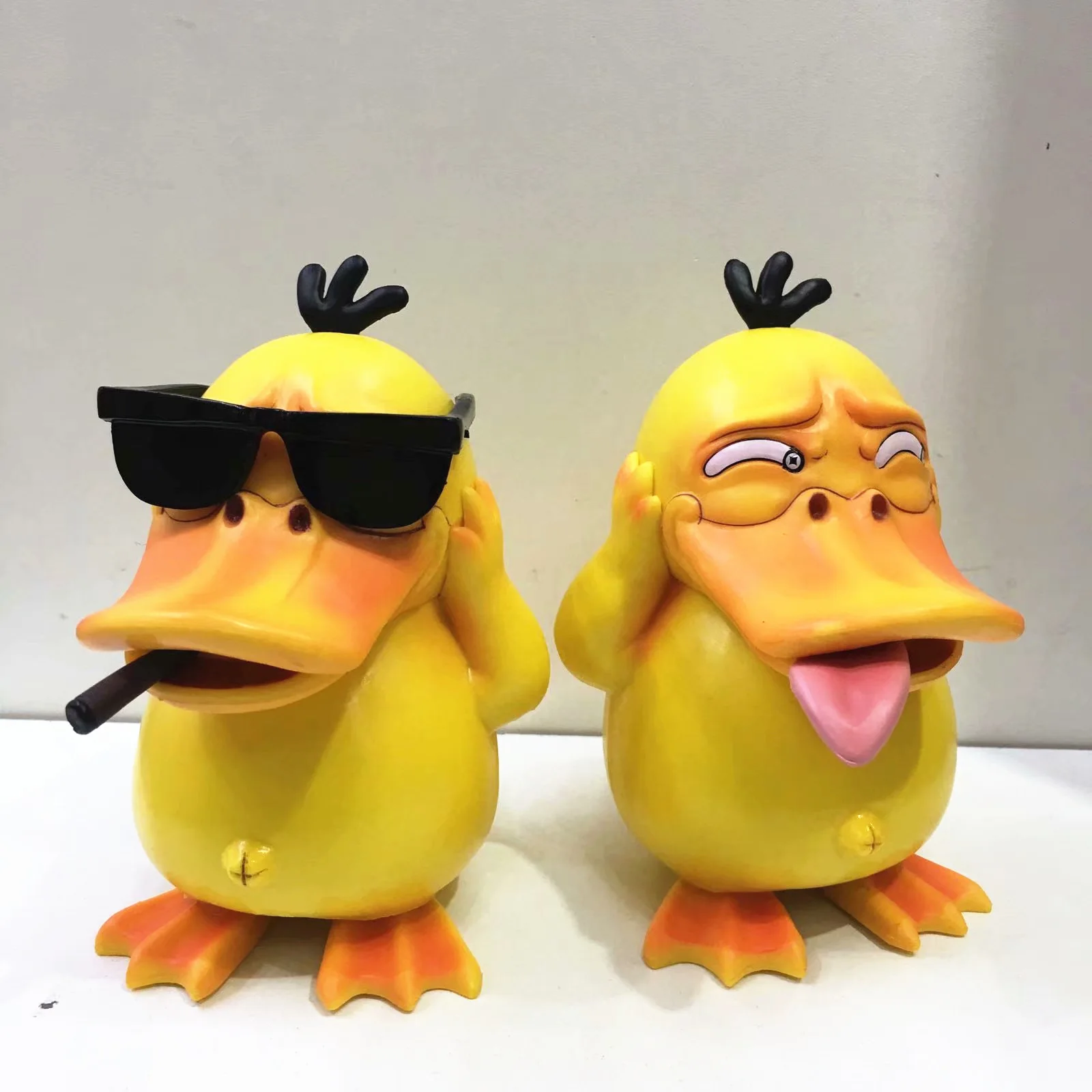 

Made in China Pokemon Pokemon GK Color Expression up Duck Cool Duck Wretched Duck Garage Kit Decoration