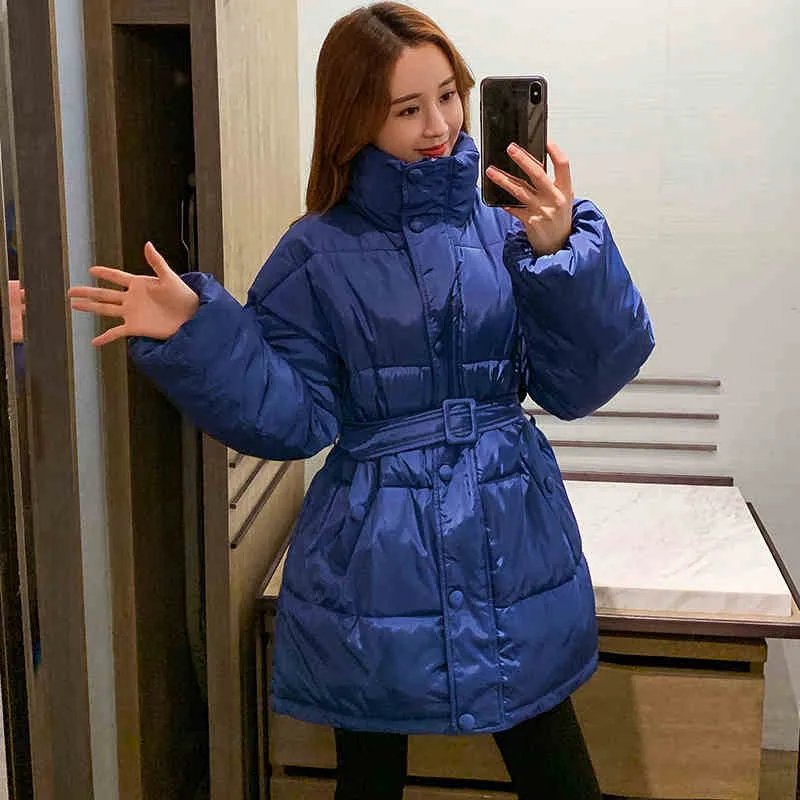 blue Новинка года, Корейская зимняя хлопковая куртка-пуховик свободное теплое пальто средней длины модные однобортные парки со стоячим воротником и поясом, YH656 - Цвет: blue