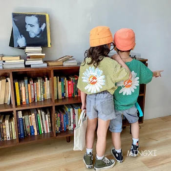 

2020 summer new children's T-shirt boys and girls striped chrysanthemum short-sleeved pullovers for children