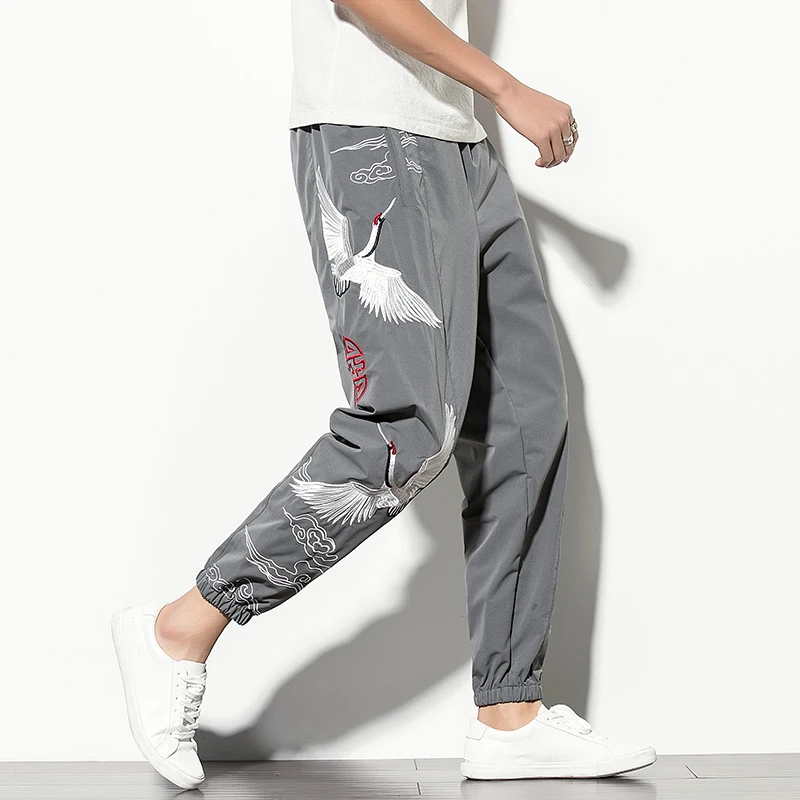 Sinicism Store мужские брюки-шаровары большого размера с вышивкой мужские свободные брюки в китайском стиле мужские мешковатые спортивные штаны осень-весна - Цвет: LightGray(AsianSize)