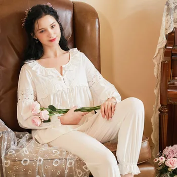 

Fashion Sexy Ladies Pajamas Suit Autumn Long-sleeve Ruffle Round-neck Lace Pyjamas Stitching Loose Trousers Nightwear 2pcs-sets