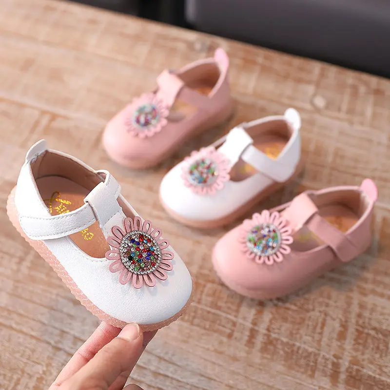 

6M 8M 10M 1 2 3 Years old Newborn Toddler Baby Little Girls Child Leather Shoes For Kids Girls Rhinestones Sun flower Shoes New
