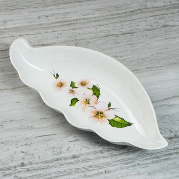 

Dish "Scallop" medium, white with decal