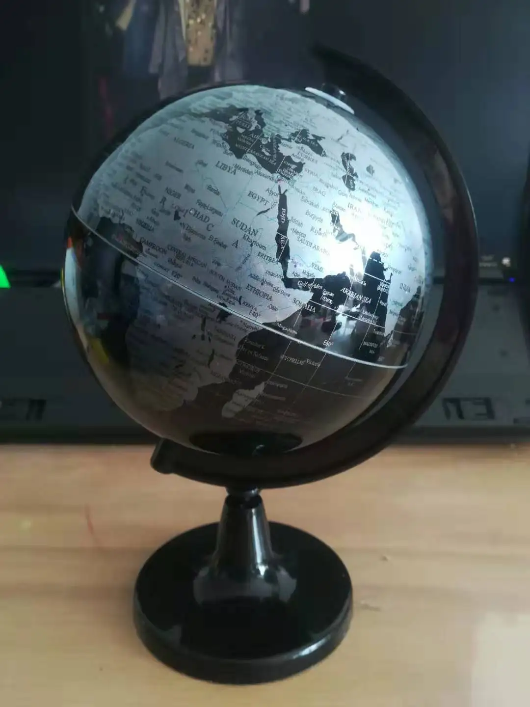 Educational Toys for Children English Globe World Map Desk Earth Globe Ball Geography terrestrial Student tellurion 14.2CM