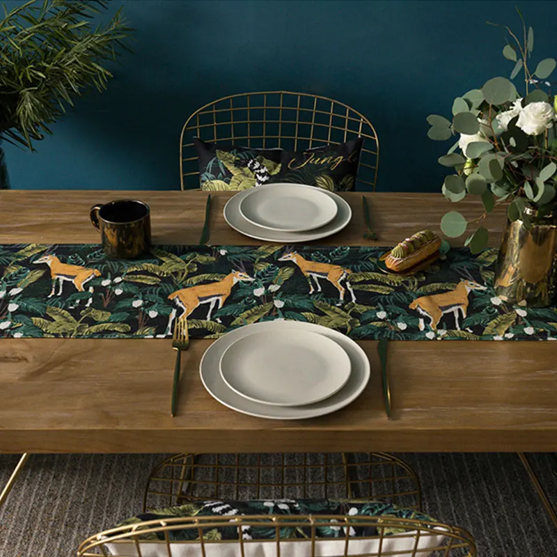 

Jungle Animal Print Table Runner American Pastoral Cotton Linen Runner Table Cloth Rainforest Print Green Tablecloth Home Hotel