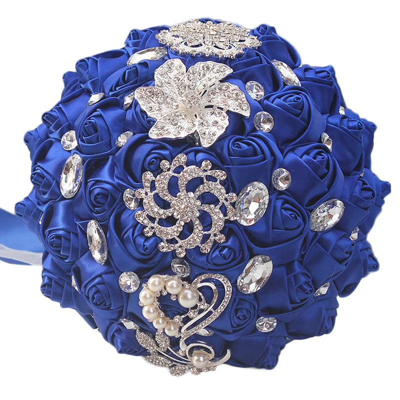 White/Red/Blue Rose Artificial Flowers Bouquet With Diamond Pearl Wedding Decoration Romantic Bride Holding Flower Bouquet Gif - Цвет: Royal blue