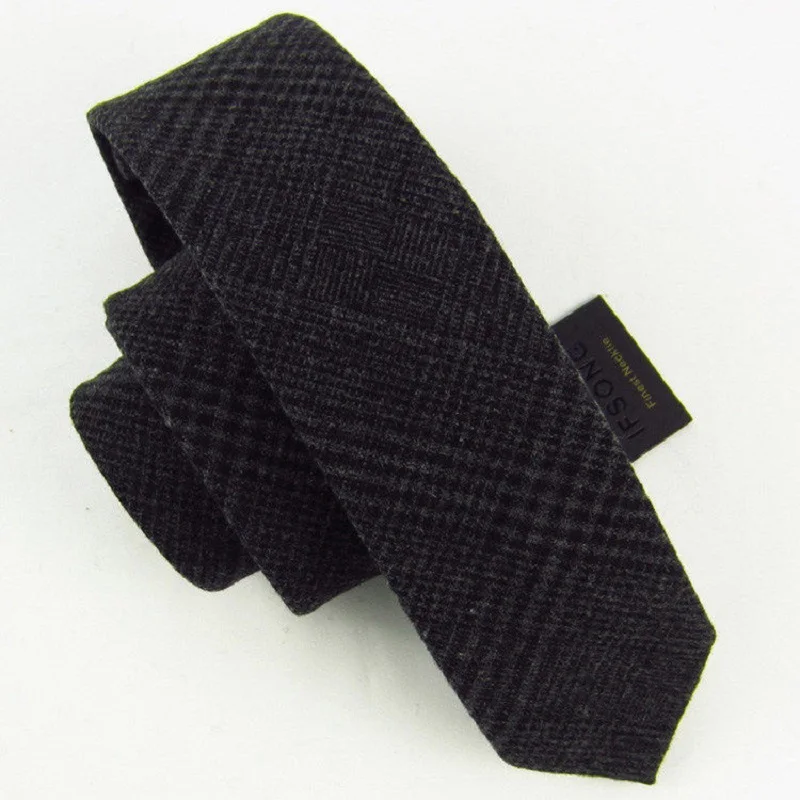 Высокое качество новые дизайнерские бренды модные деловые повседневные 6 см тонкие галстуки для мужчин шерстяной черный крутой галстук для работы с подарочной коробкой