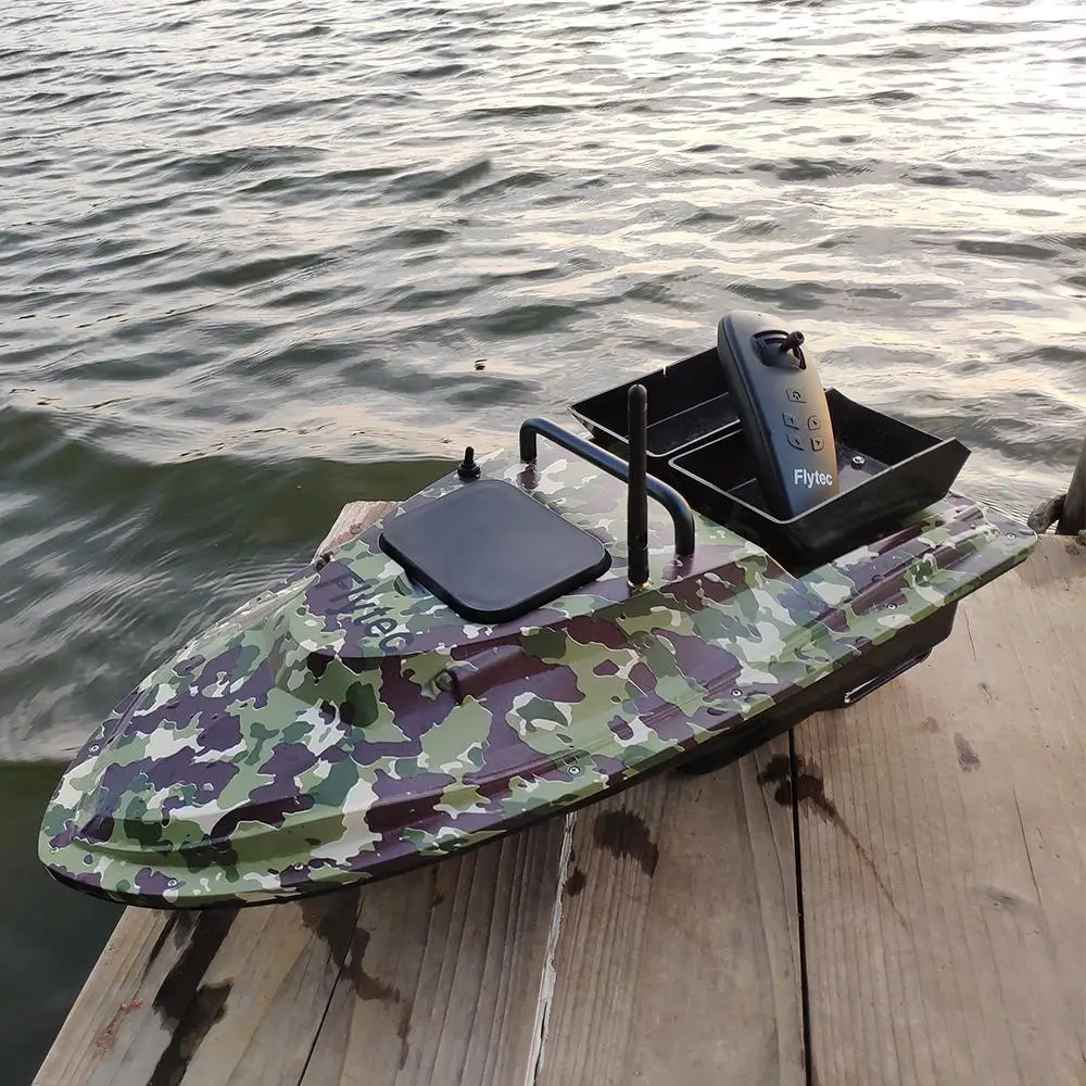 Flytec V007 Интеллектуальный 500 м контроль рыболовный искатель приманка RC Лодка Рыболовная лодка 4,8 км/ч двойной мотор с светодиодный фара-прожектор для лодки