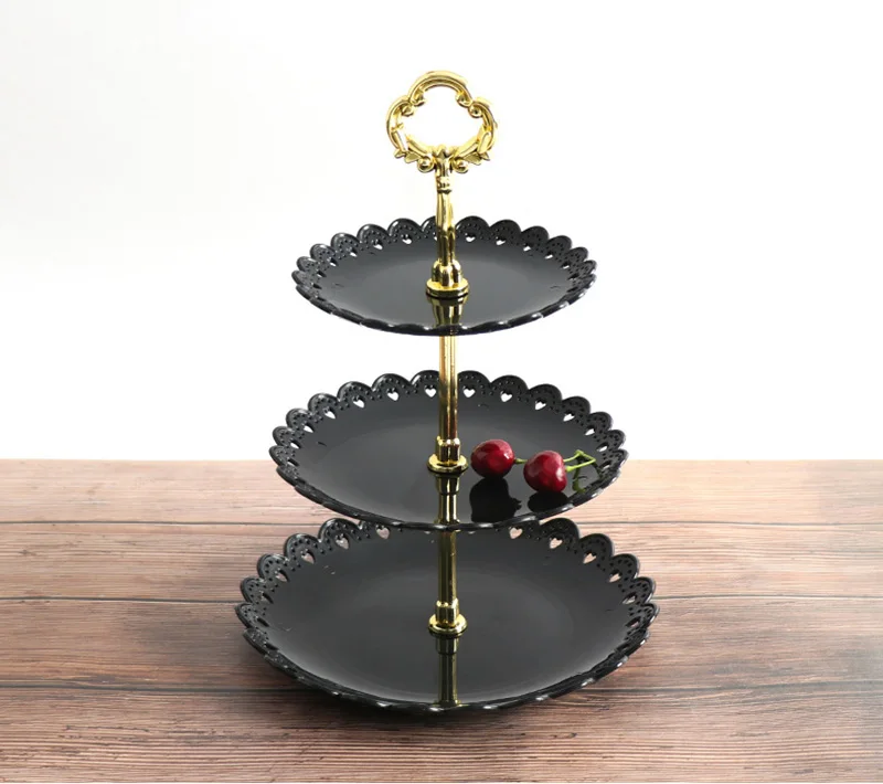 10835426589_1586875926