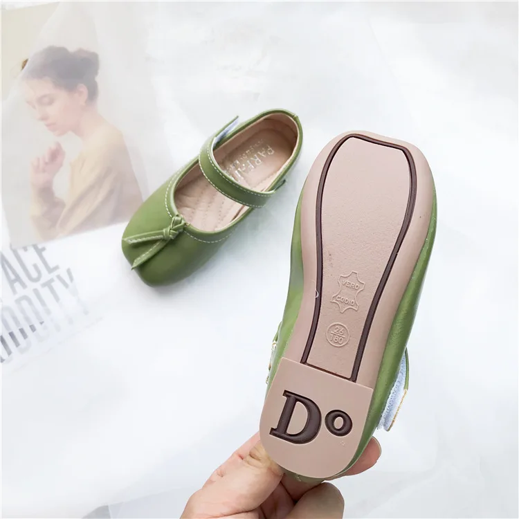 Soft bottom square head shoes for girls kids princess shoes spring and autumn Korean children bean shoes baby casual shoes