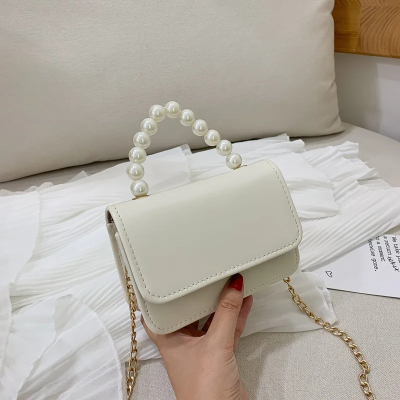 

France Non-mainstream Bag Women's Western Style Pearl Hand 2020 New Style Versatile Shoulder Fashion Chain Square Sling Bag