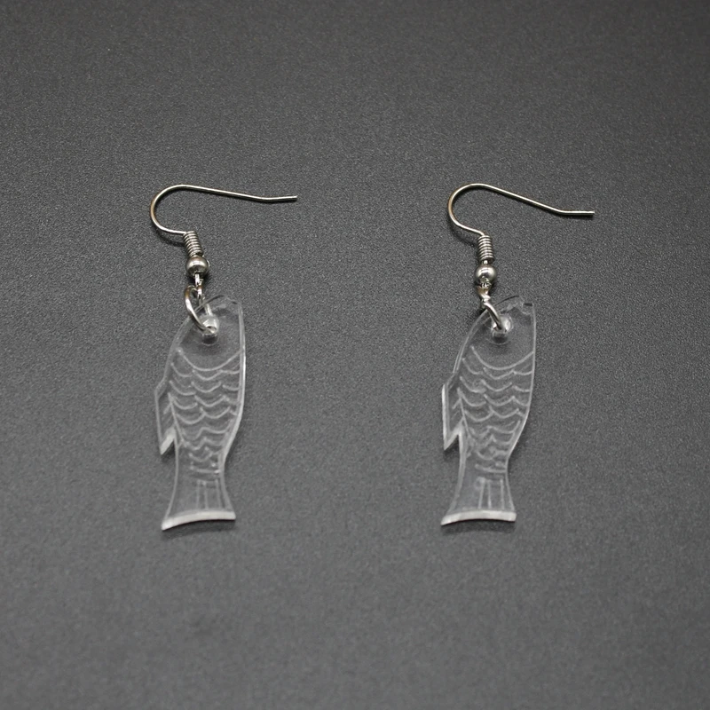 

2020 New Fashion and Popular Japanese and Korean Style Acrylic Transparent Carp Earrings Summer Fishing Female Ornament Earrings