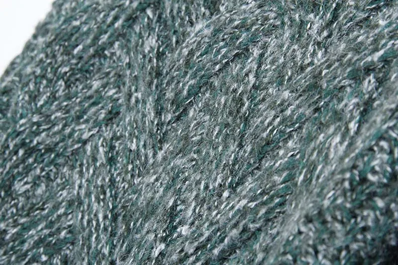 2805899984_1553896200