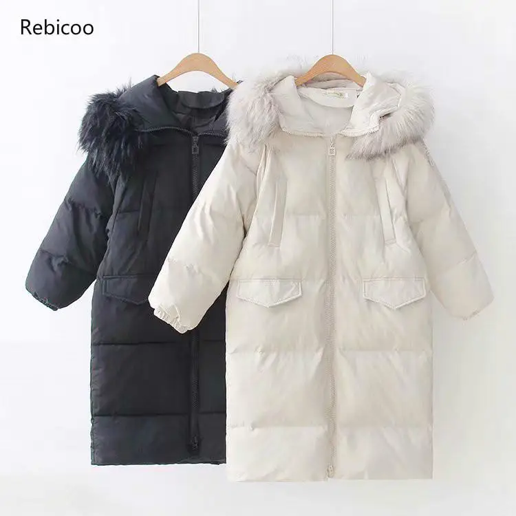 Женский пуховик с капюшоном свободный меховым воротником в Корейском стиле