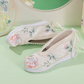 

Yuan Embroidery Chinese style Hanfu shoes hand-beaded lace-up flat shoes